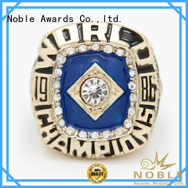 zinc alloy Champion rings with Gift Box For Sport games Noble Awards