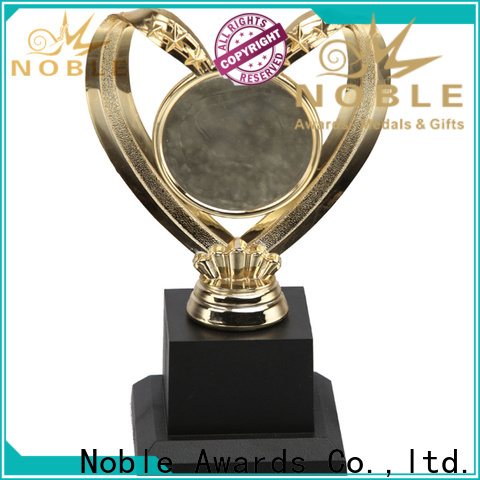 latest glass trophy Transparent free sample For Awards