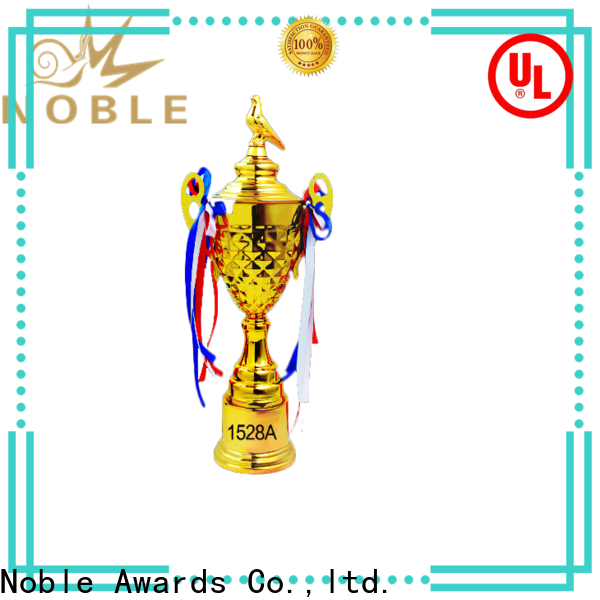 at discount metal cup trophy metal free sample For Sport games
