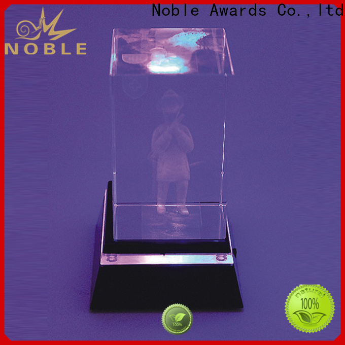 Noble Awards Breathable glass awards engraved free sample For Awards