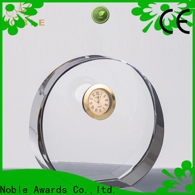Noble Awards premium glass glass apple trophy bulk production For Sport games