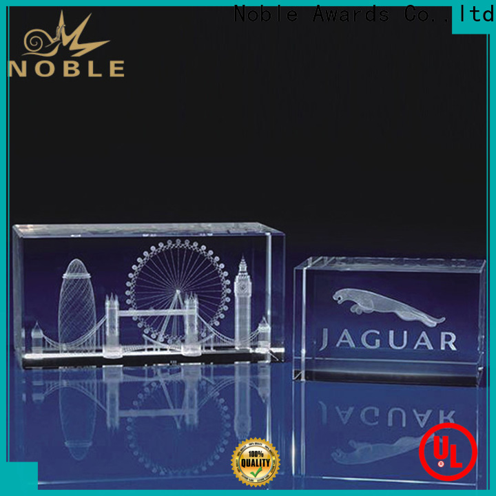 Noble Awards premium glass glass eagle award for wholesale For Sport games