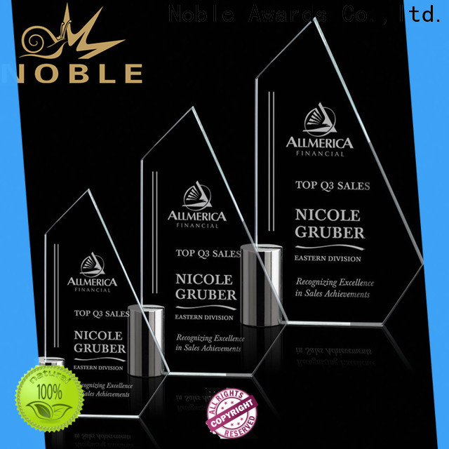 Noble Awards high-quality glass poker trophy supplier For Sport games