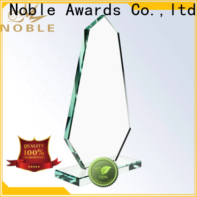 Noble Awards jade crystal crystal soccer trophy customization For Gift