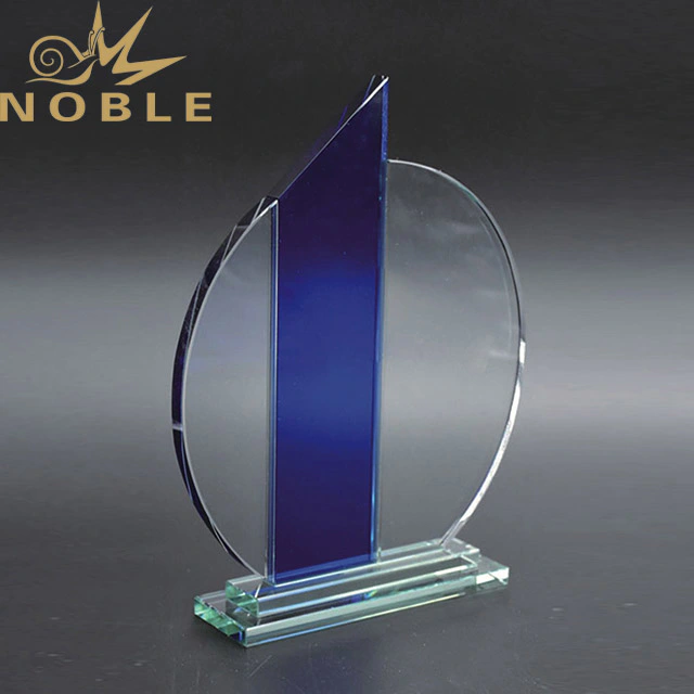 2019 Noble High Quality Customized Wholesale Glass Crystal Trophy Award