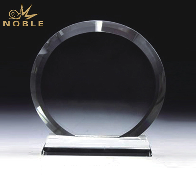 Cheap Customized Round Crystal Trophy For Engraving