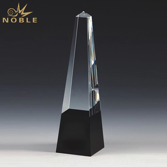 Customized Engraving Logo Crystal Peak Award