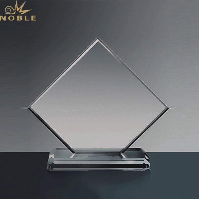 Noble New Design Customize Creative Cheap Crystal Trophy For Event Gifts