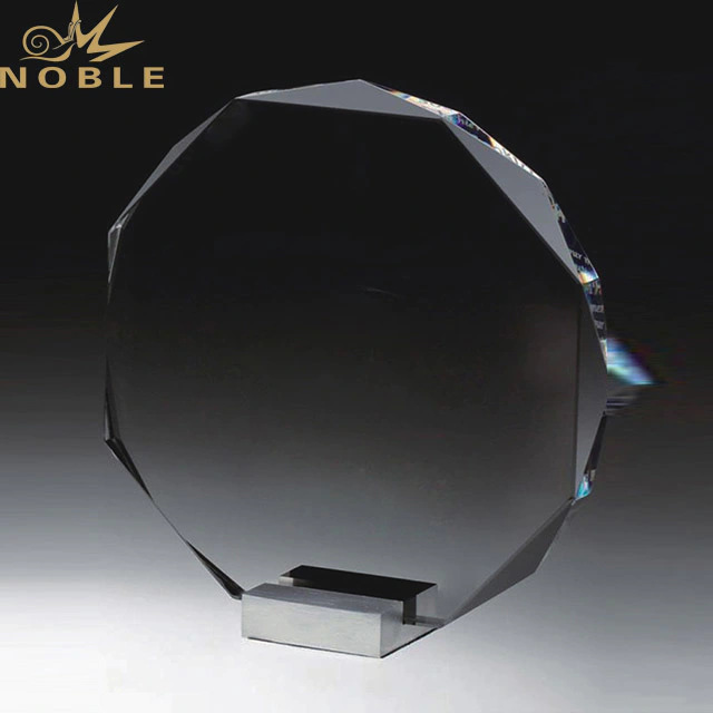 Noble Wholesale Newest Custom Crystal Glass Award Trophy For Sports Events