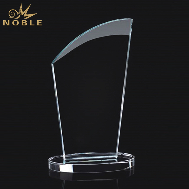 Hot Sale Customized Logo Crystal Trophy On Circle Base
