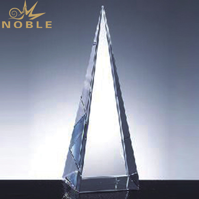 Customized Triangle Crystal Pyramid Trophy