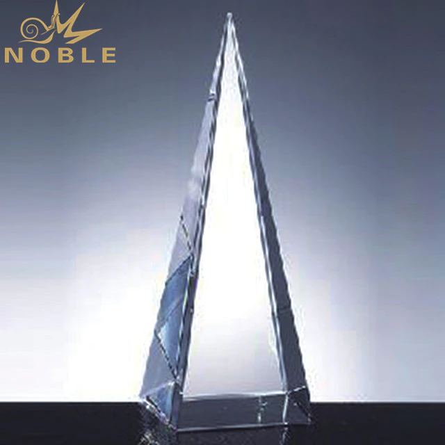 Customized Triangle Crystal Pyramid Trophy