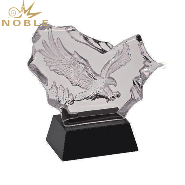 High Quality Eagle Crystal Trophy With Black Base Awards Souvenirs