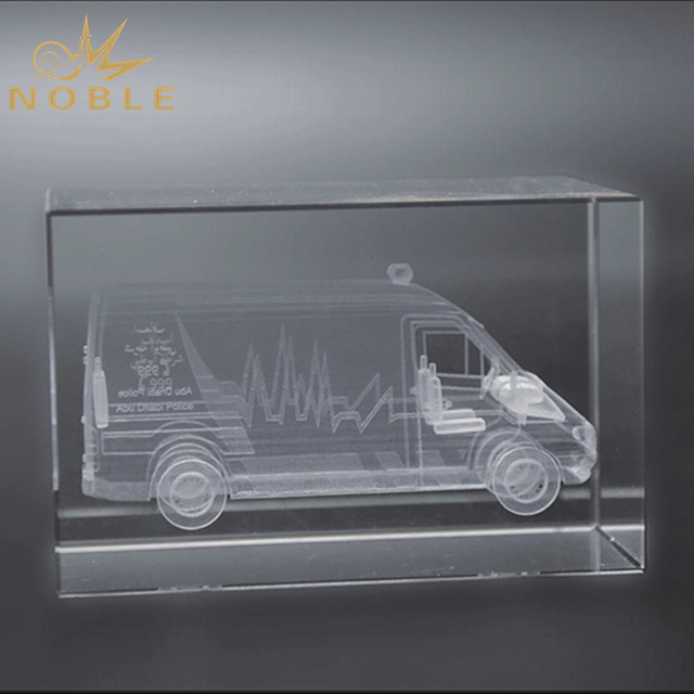 Laser Engraved 3D Truck Crystal Cube For Souvenir