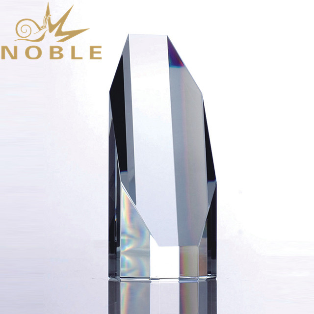 latest bespoke crystal soccer trophy jade crystal customization For Gift-1