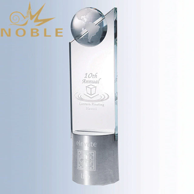 Custom new design crystal globe trophy with metal base