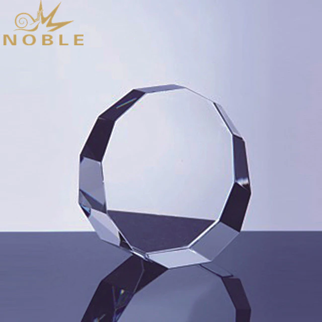 Wholesale Custom Award Crystal Trophy With Engraved Logo