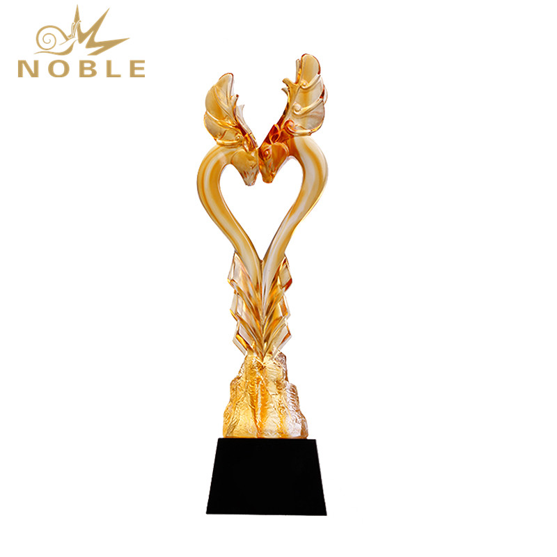 Elegant Decorative Liuli China Award Trophy