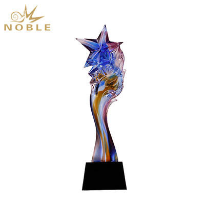 New Design Colorful Star Liu Li Trophy On Crystal Base