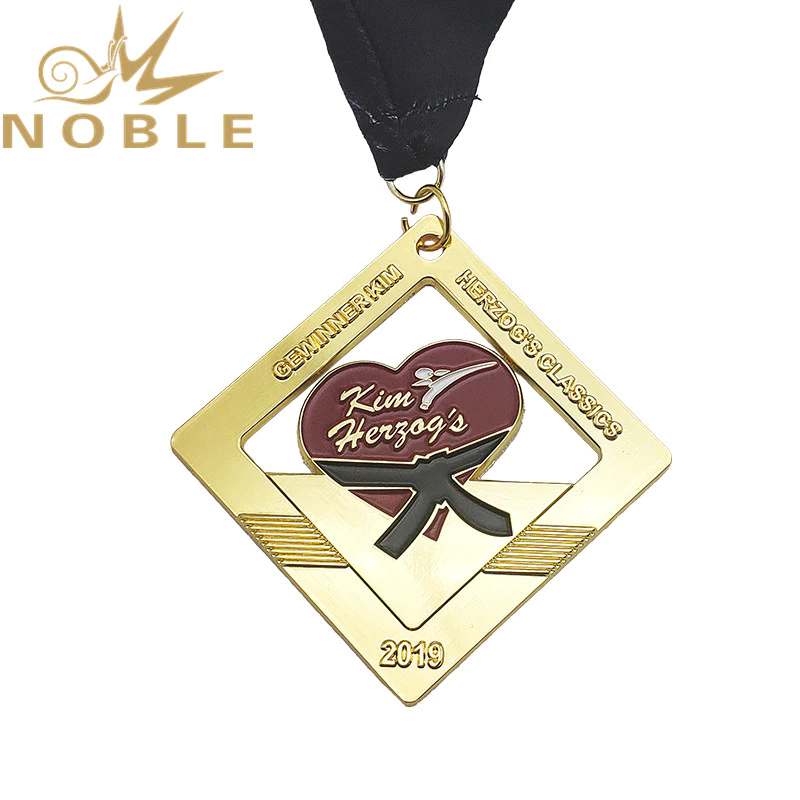 Soft enamel custom metal medal