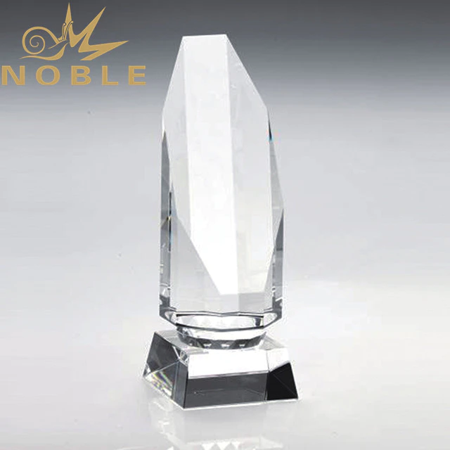 High quality custom octagon column crystal award trophy