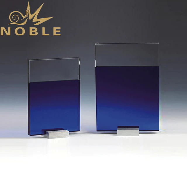 Blue crystal plaque with metal base