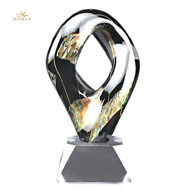 2019 Noble Elegant Decorative China Art Glass Trophies