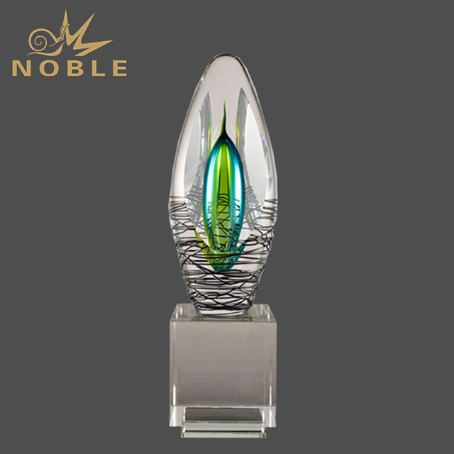 2019 Noble Chinese Liuli Art Glass Liuli Trophy