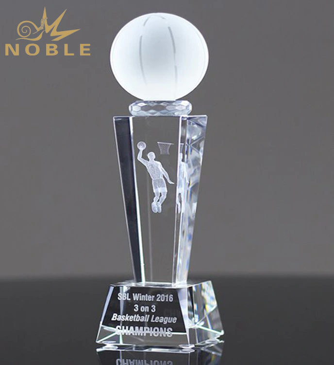 2019 New Products Ideas Factory Wholesale Golf Crystal Trophy