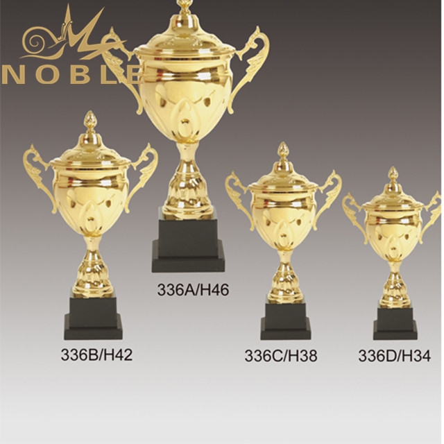 Four Different Sizes Popular Cup Trophy