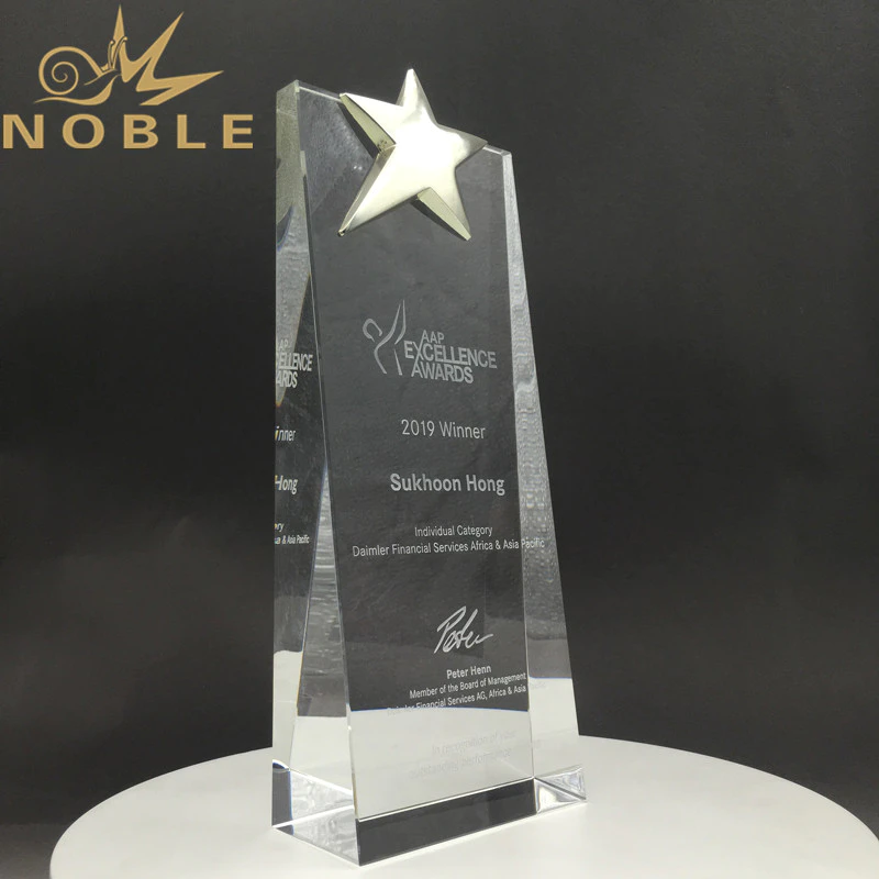 Noble Custom Engraving High Quality Silver Star Crystal Wedge Awards