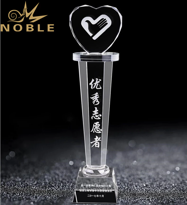 Free Engraving New Design Custom Love Heart Crystal Trophy