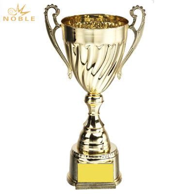 2020 New Design Metal Cup Trophy with Your Custom Logo