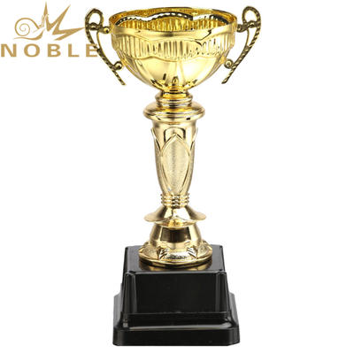 Popupar Design Beautiful Metal Sports Trophy