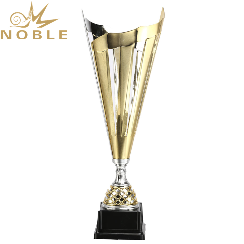 New Design Gold & Silver Metal Champion Trophy for Sports Game