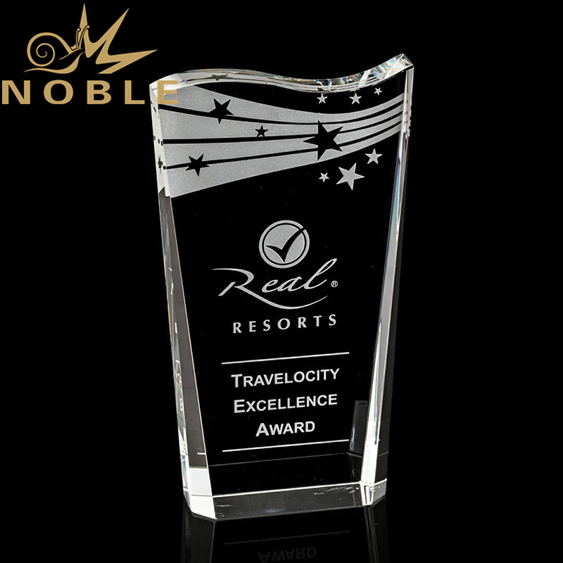Noble High Quality Optical Crystal Wedge Award with Deep Beveled Sides