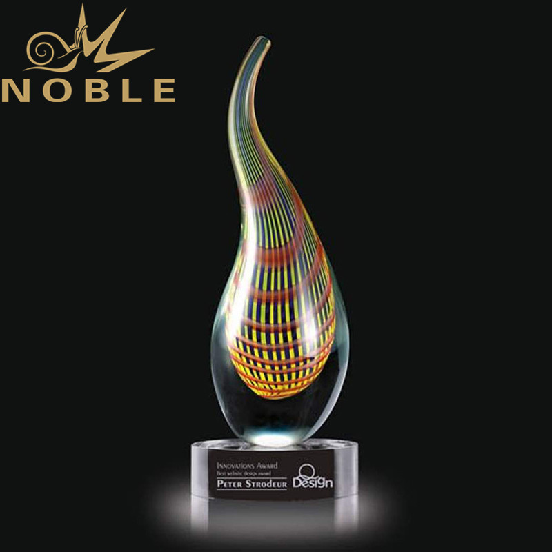 Noble High Quality Custom Engraving Hand Blown Art Glass Award Trophy