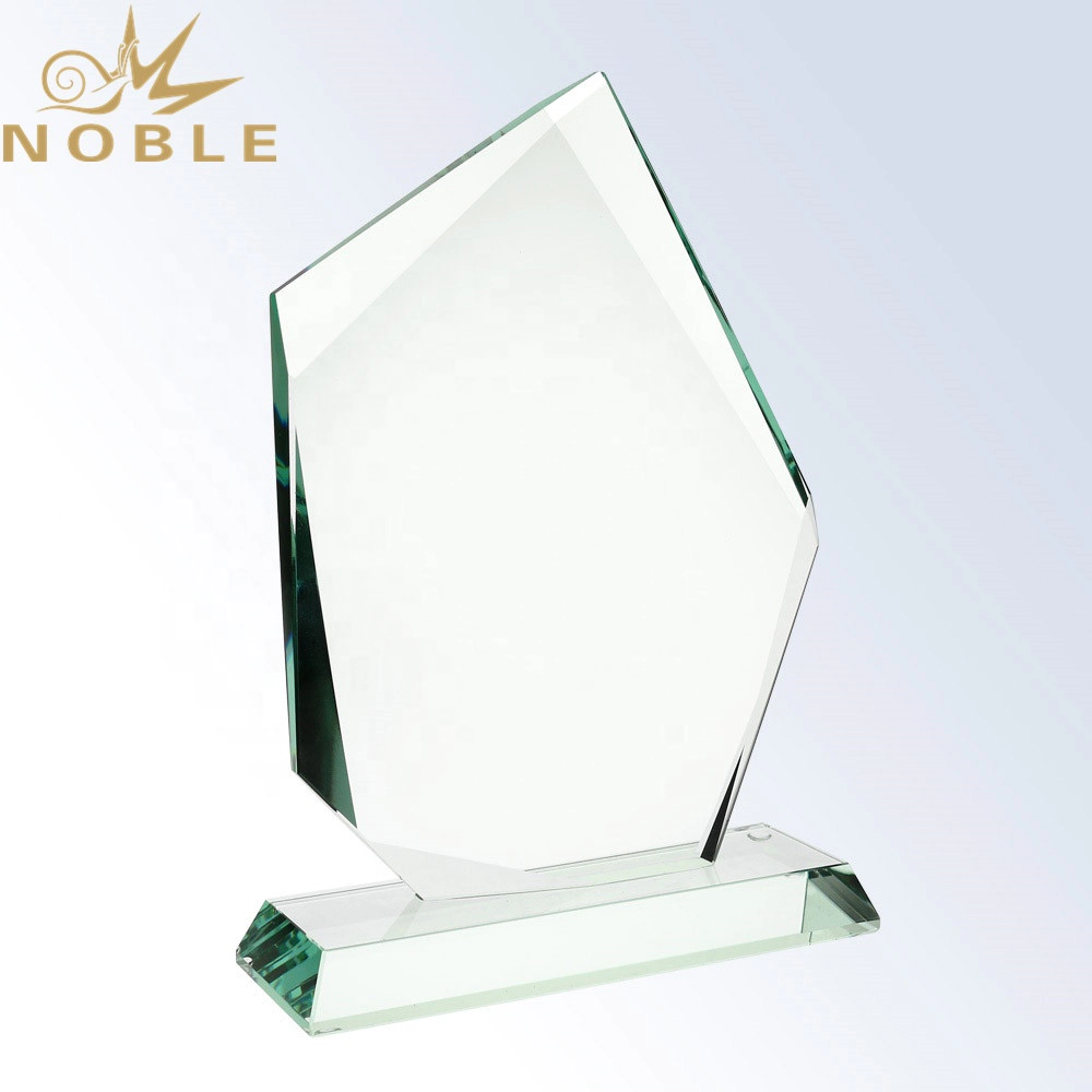 Custom New Design Blank Jade Glass Achievement Palque Award