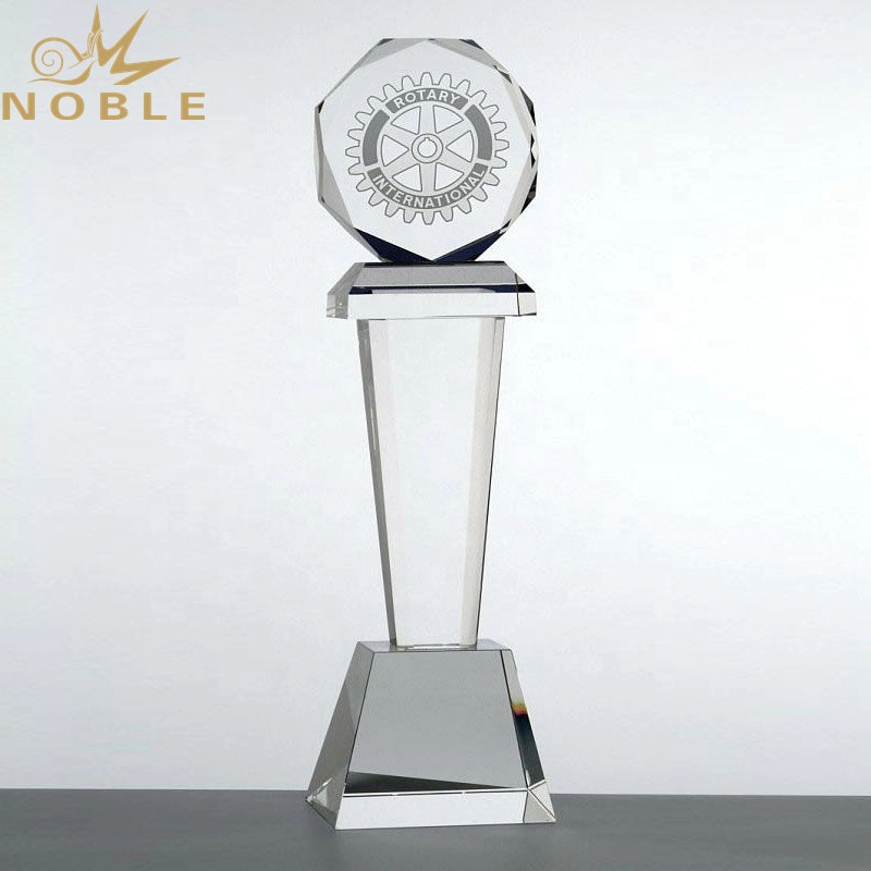 New Design Custom Crystal Tower Trophy with Crystal Octagonal Top
