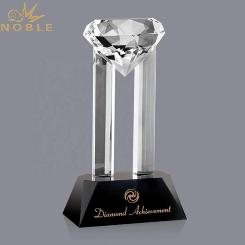 New Design Custom Diamond Crystal Award Trophy