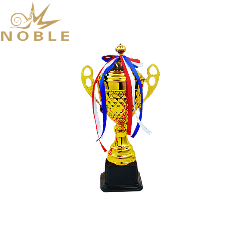 Noble New Design Best Selling Metal Champion Cup Racing Trophy