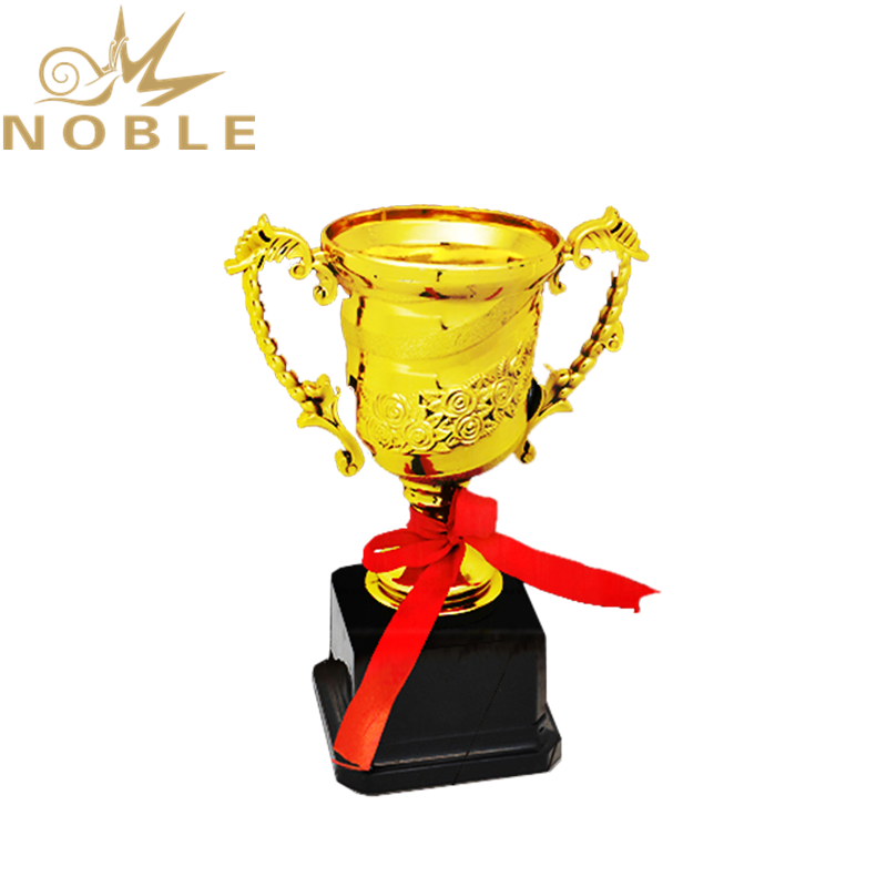 Popular Hot Selling Plastic Sports Cup Trophy