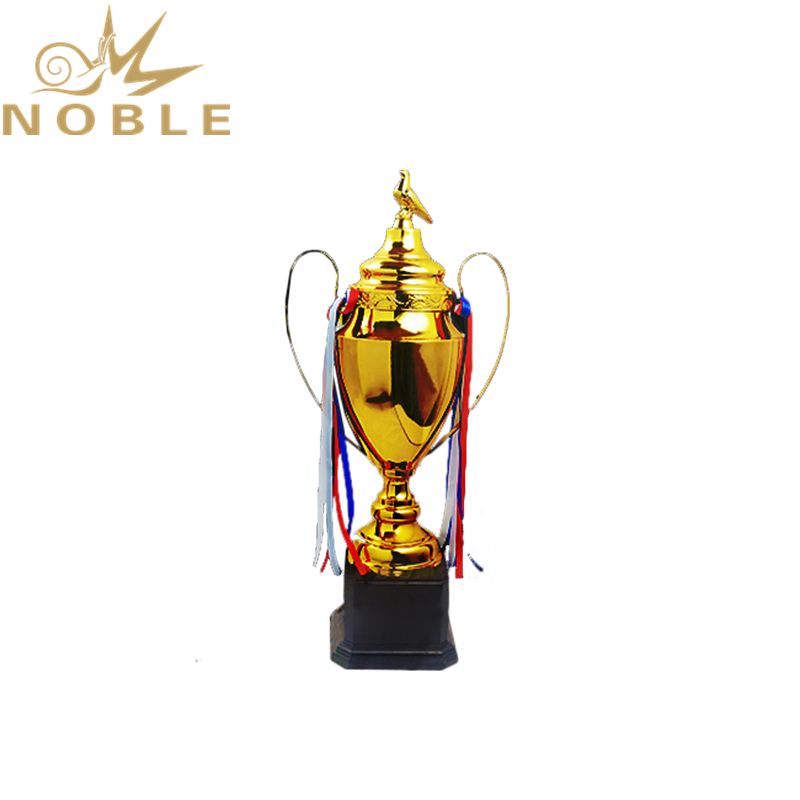 Wholesale Professional Manufacturer High Quality Metal Cup Trophy with Pigeon Figurine