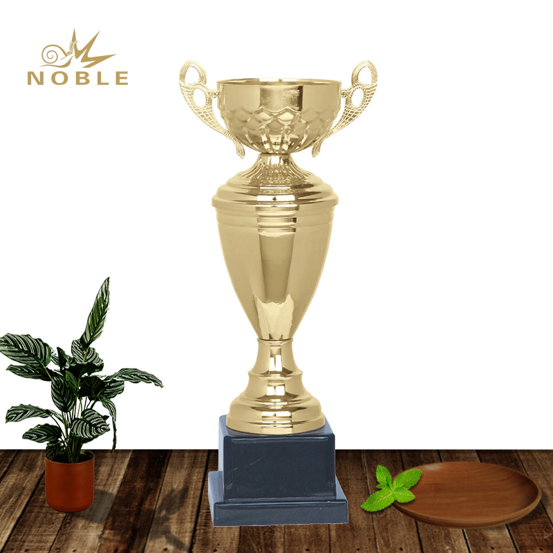 New Design Logo Printing Gold Metal Cup Football Trophy