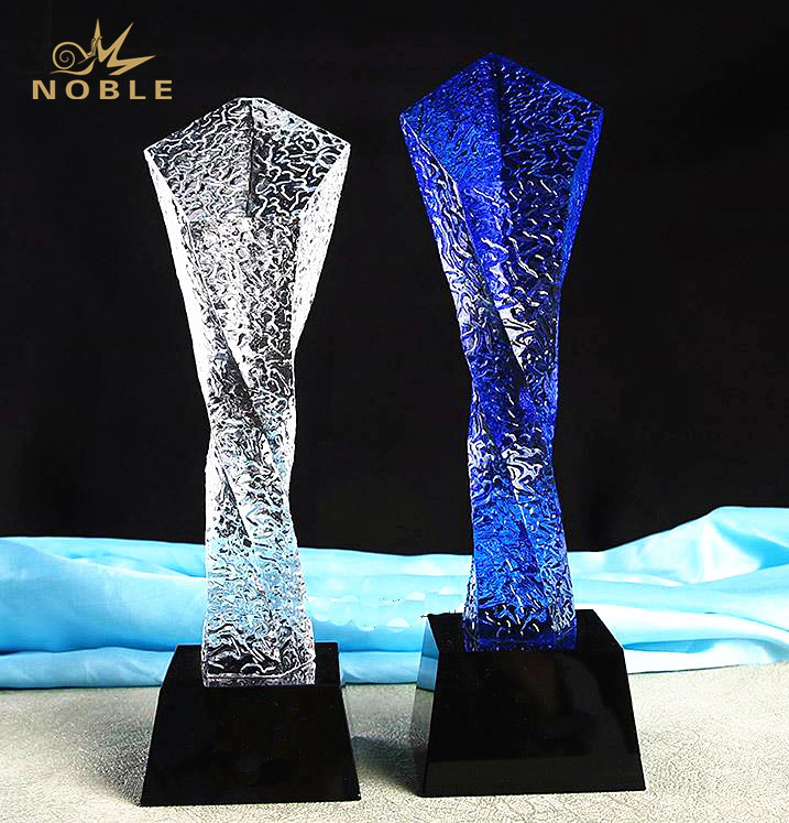 New Design Etched Colored Crystal Twisted Column Trophy