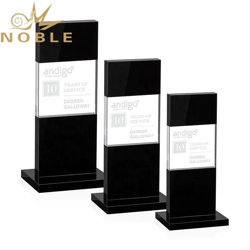 Noble new design free engraving black crystal plaque custom award