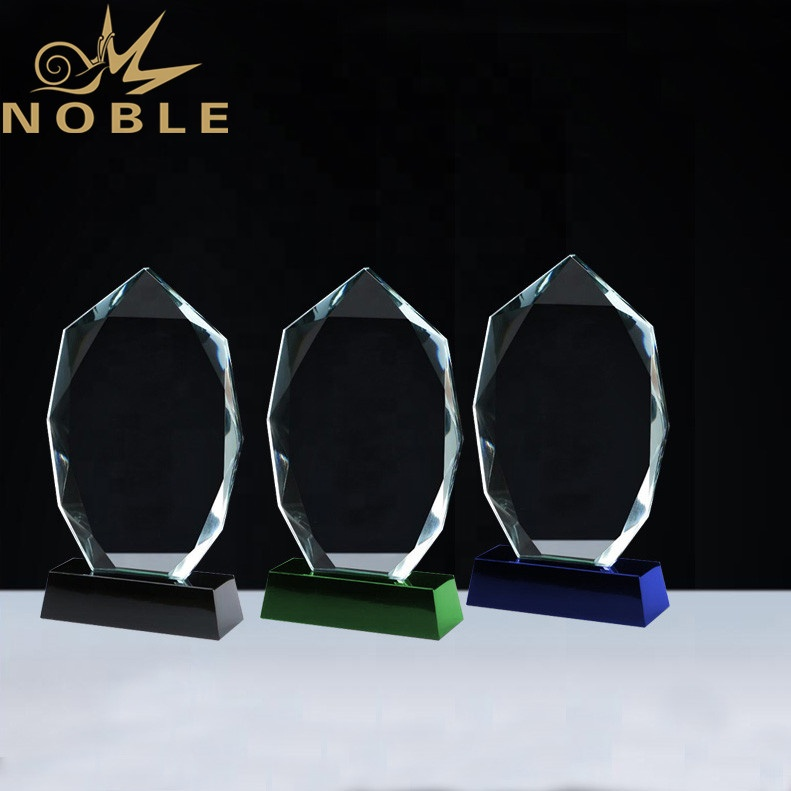 High Quality Diamond Cutting Crystal Plaque Award with Custom Base