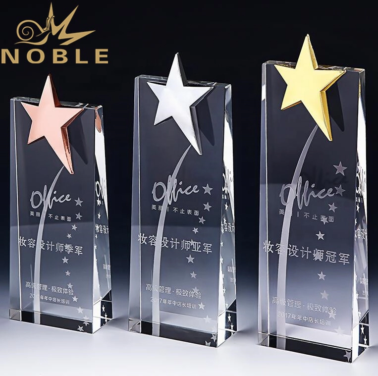 Noble New Design Star Trophy Crystal Wedge Award