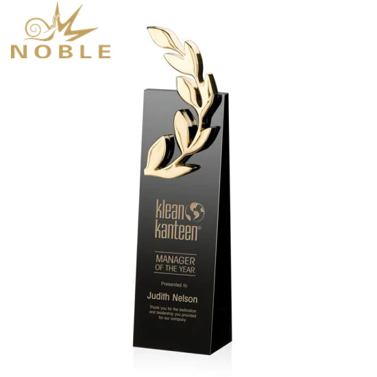 China Wholesale Laurel Wheat Award Black Crystal Trophy