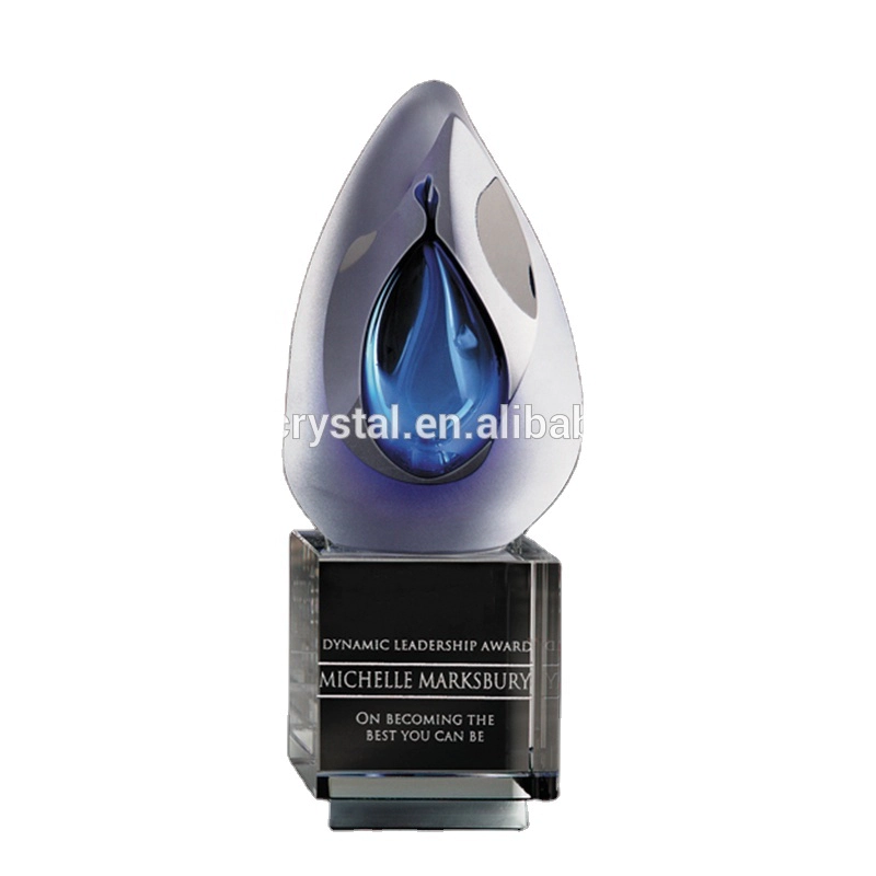Custom design Best Selling Hand Blown Art Glass Award with crystal base